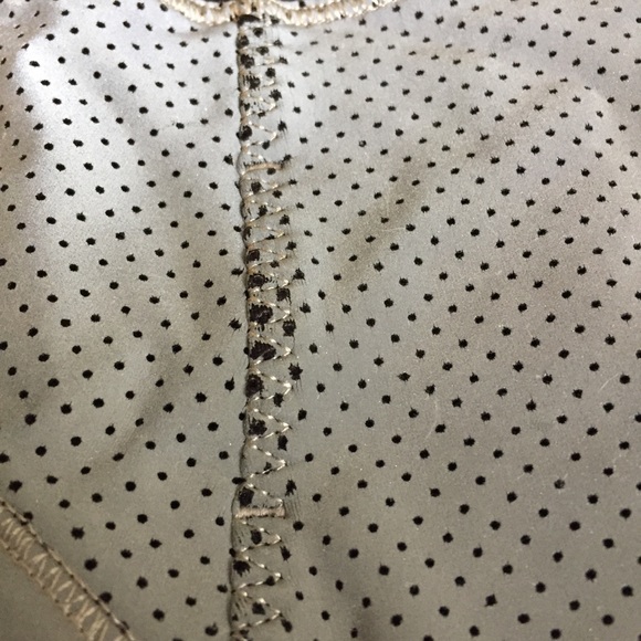 Lululemon reflective speed shorts - Picture 6 of 9